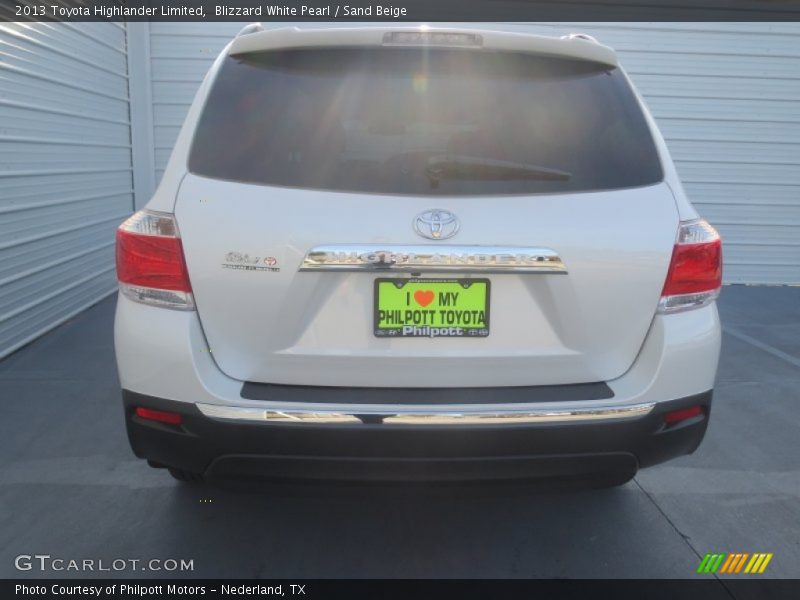 Blizzard White Pearl / Sand Beige 2013 Toyota Highlander Limited