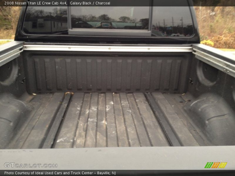 Galaxy Black / Charcoal 2008 Nissan Titan LE Crew Cab 4x4