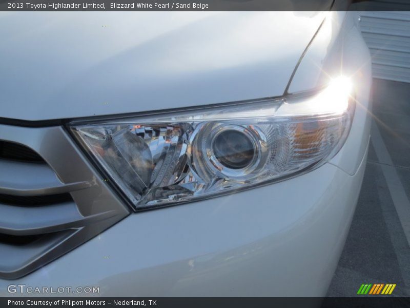 Blizzard White Pearl / Sand Beige 2013 Toyota Highlander Limited