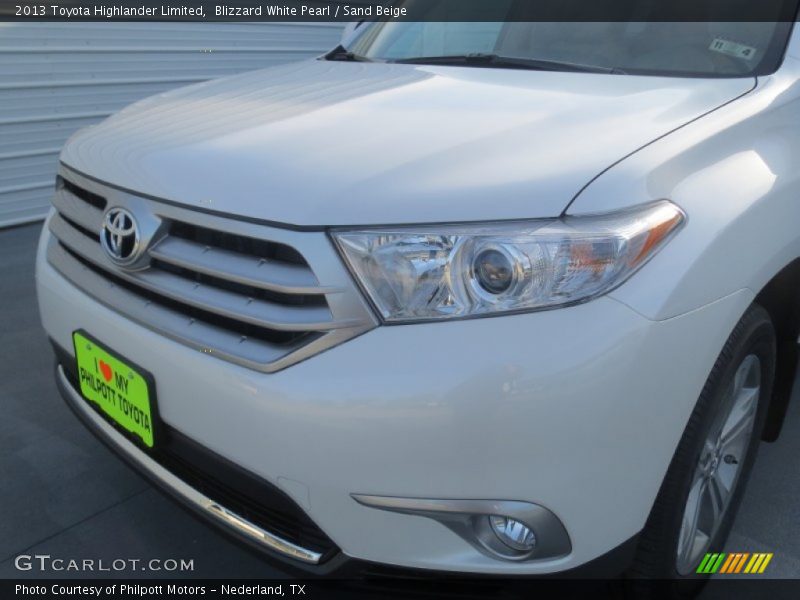 Blizzard White Pearl / Sand Beige 2013 Toyota Highlander Limited