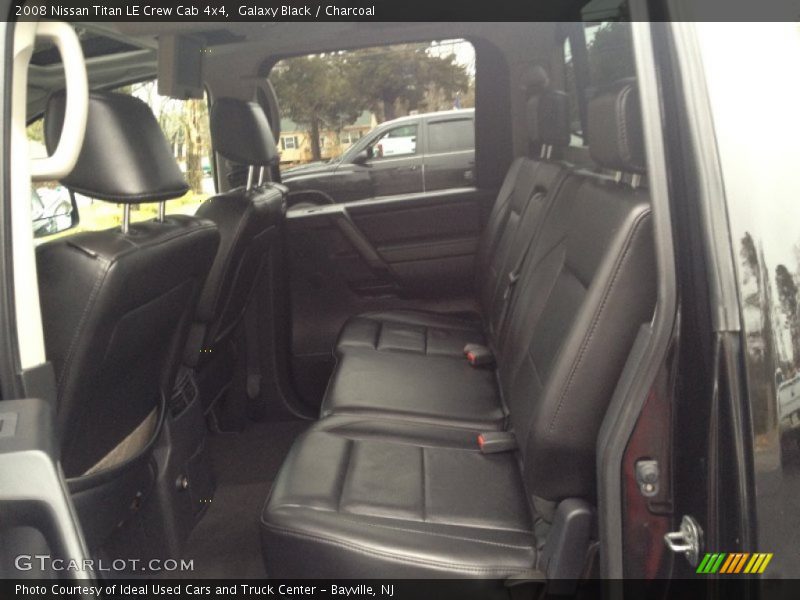 Galaxy Black / Charcoal 2008 Nissan Titan LE Crew Cab 4x4