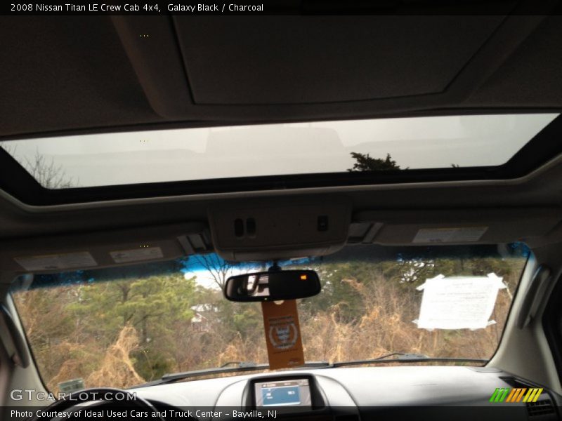 Galaxy Black / Charcoal 2008 Nissan Titan LE Crew Cab 4x4