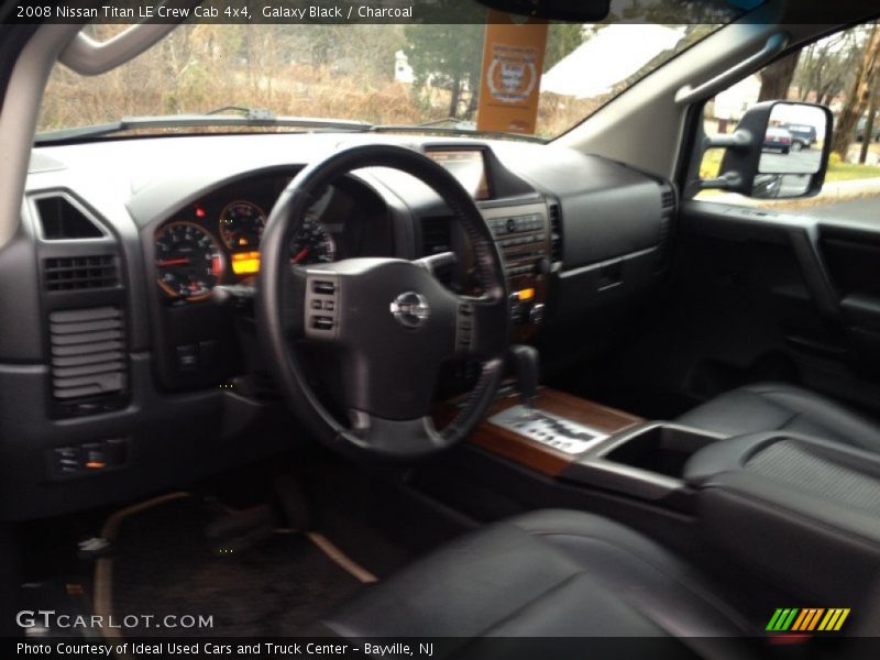 Galaxy Black / Charcoal 2008 Nissan Titan LE Crew Cab 4x4