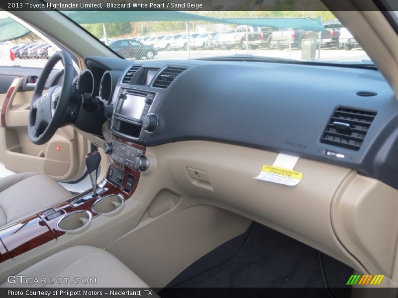 Blizzard White Pearl / Sand Beige 2013 Toyota Highlander Limited