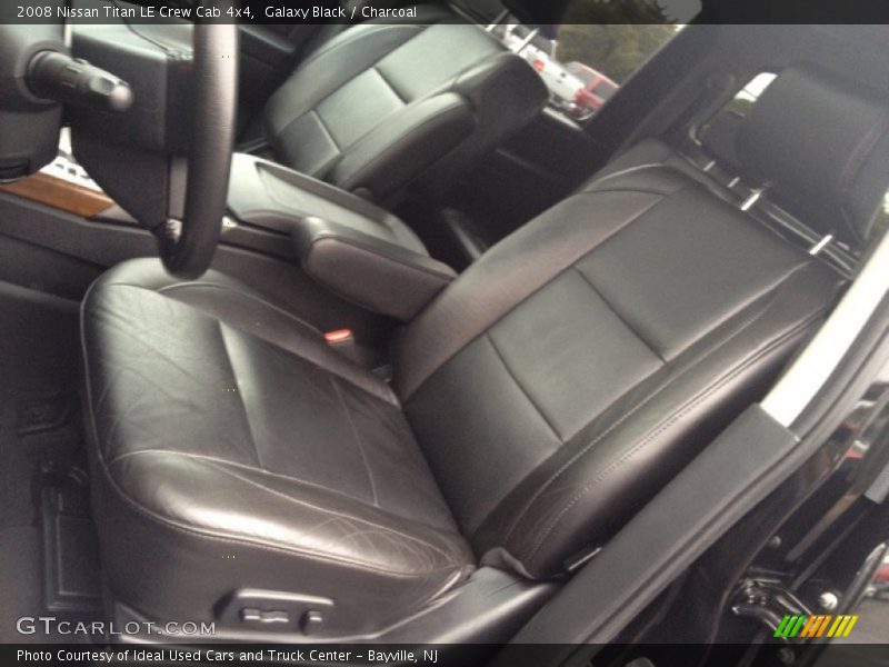 Galaxy Black / Charcoal 2008 Nissan Titan LE Crew Cab 4x4