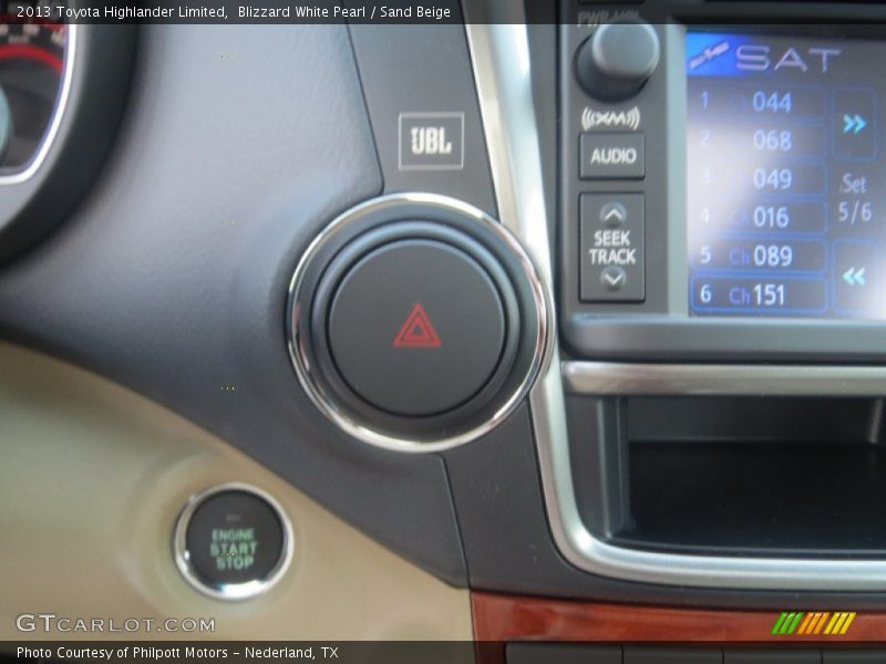 Blizzard White Pearl / Sand Beige 2013 Toyota Highlander Limited
