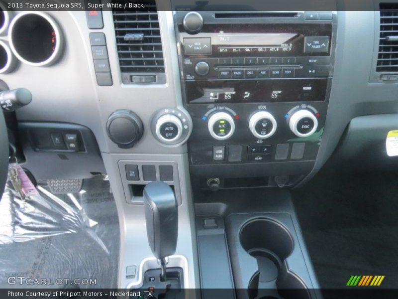Super White / Black 2013 Toyota Sequoia SR5