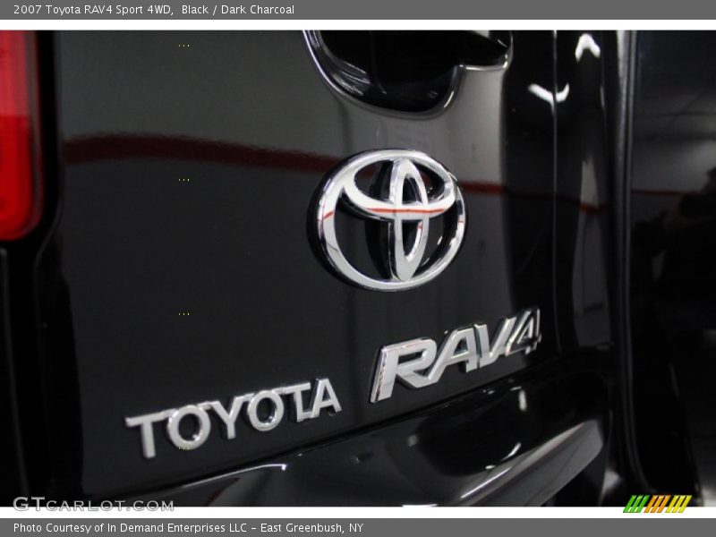 Black / Dark Charcoal 2007 Toyota RAV4 Sport 4WD