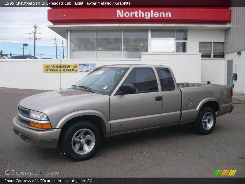 Light Pewter Metallic / Graphite 1999 Chevrolet S10 LS Extended Cab