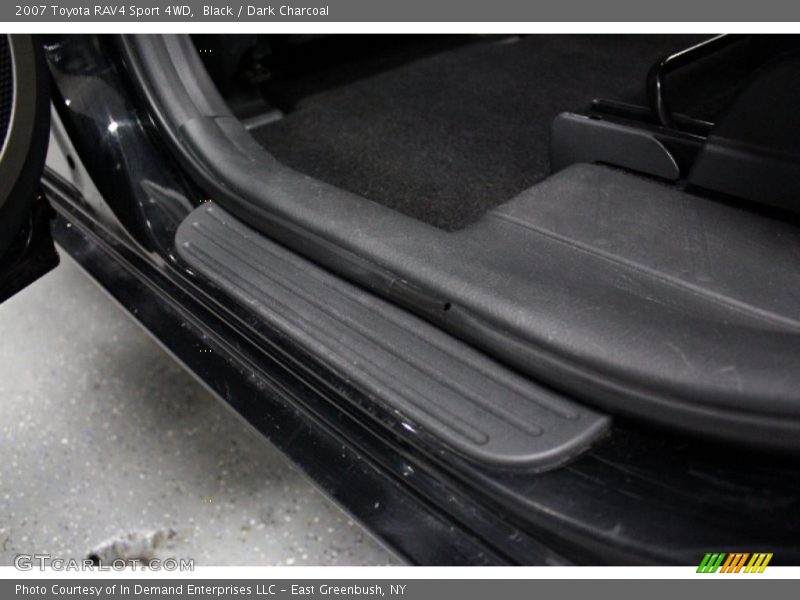 Black / Dark Charcoal 2007 Toyota RAV4 Sport 4WD