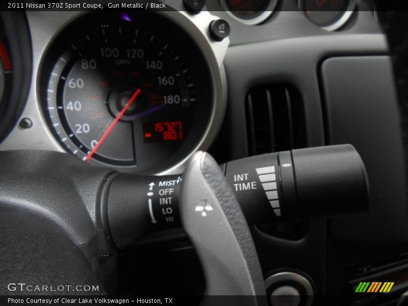 Controls of 2011 370Z Sport Coupe