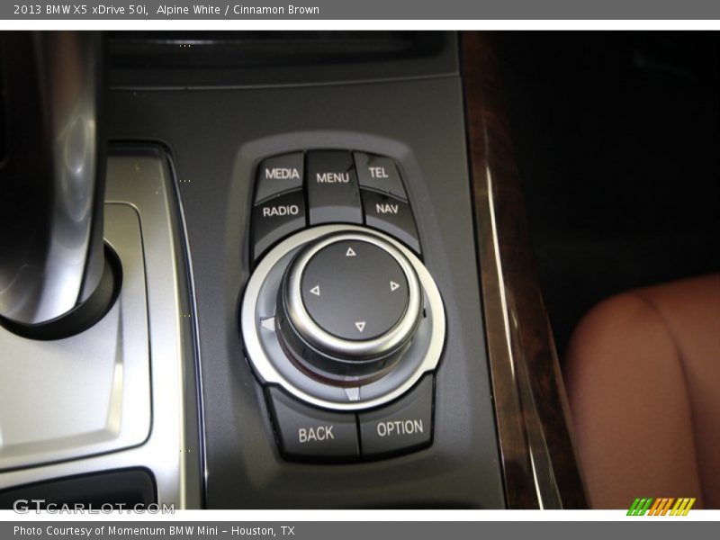 Alpine White / Cinnamon Brown 2013 BMW X5 xDrive 50i