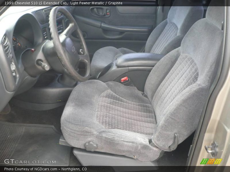 Light Pewter Metallic / Graphite 1999 Chevrolet S10 LS Extended Cab