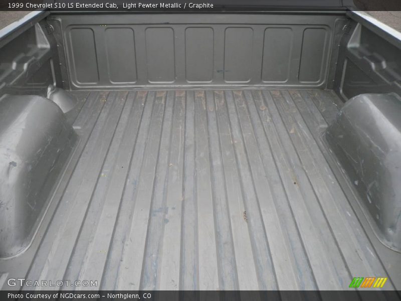 Light Pewter Metallic / Graphite 1999 Chevrolet S10 LS Extended Cab