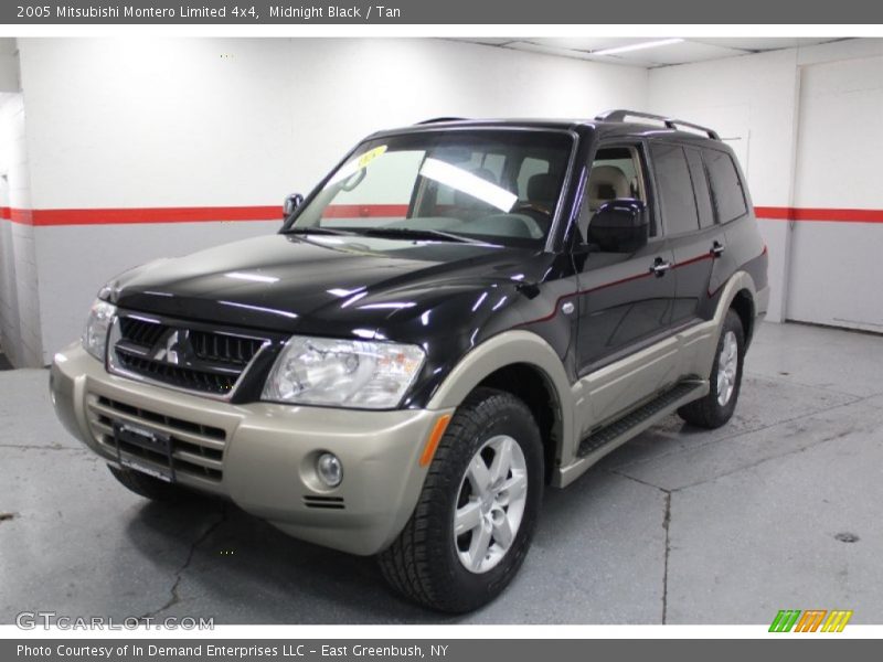 Midnight Black / Tan 2005 Mitsubishi Montero Limited 4x4