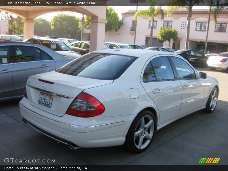 Arctic White / Black 2009 Mercedes-Benz E 350 Sedan