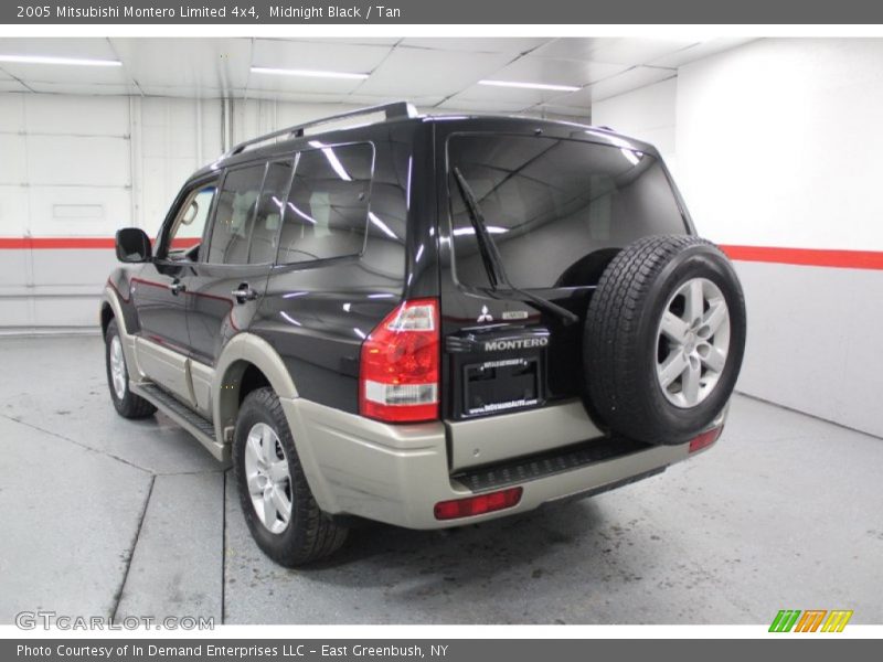Midnight Black / Tan 2005 Mitsubishi Montero Limited 4x4