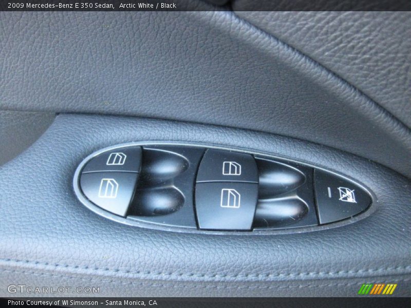 Arctic White / Black 2009 Mercedes-Benz E 350 Sedan