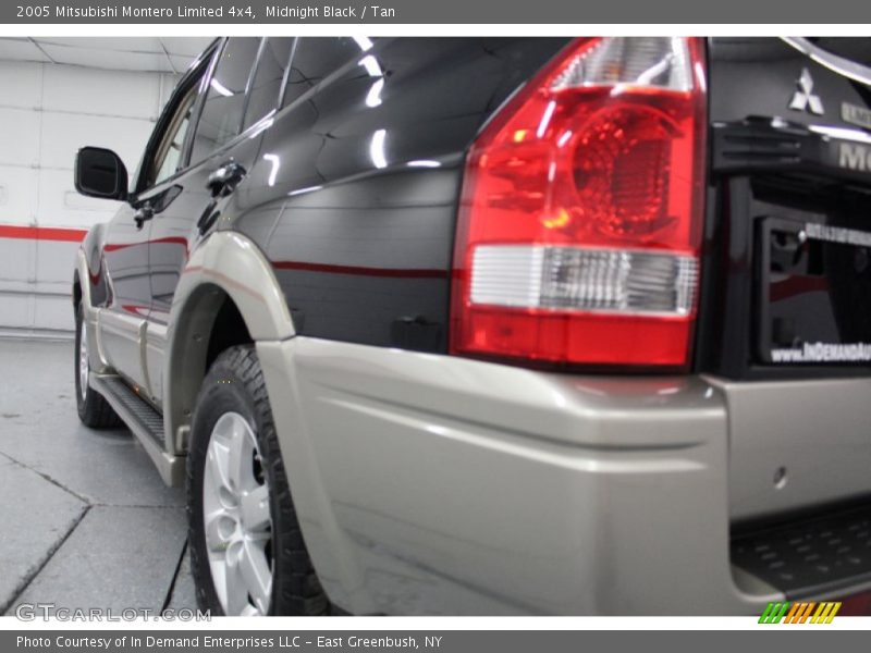 Midnight Black / Tan 2005 Mitsubishi Montero Limited 4x4