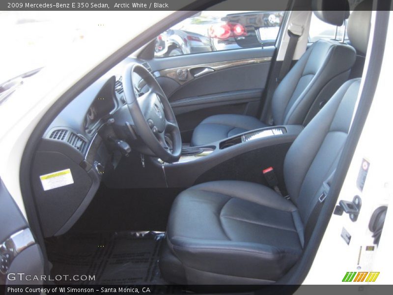 Arctic White / Black 2009 Mercedes-Benz E 350 Sedan