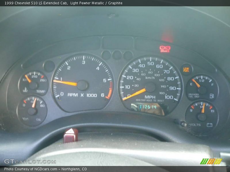 Light Pewter Metallic / Graphite 1999 Chevrolet S10 LS Extended Cab