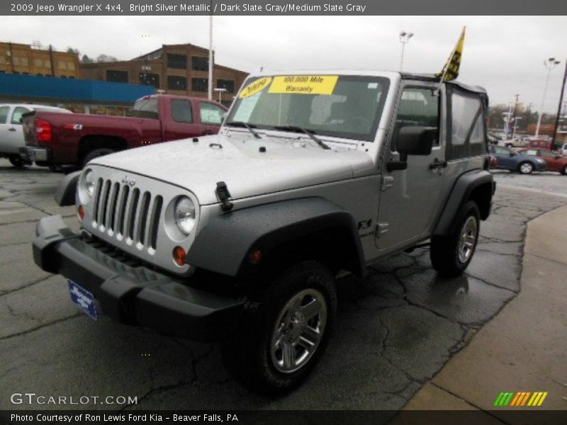 Bright Silver Metallic / Dark Slate Gray/Medium Slate Gray 2009 Jeep Wrangler X 4x4