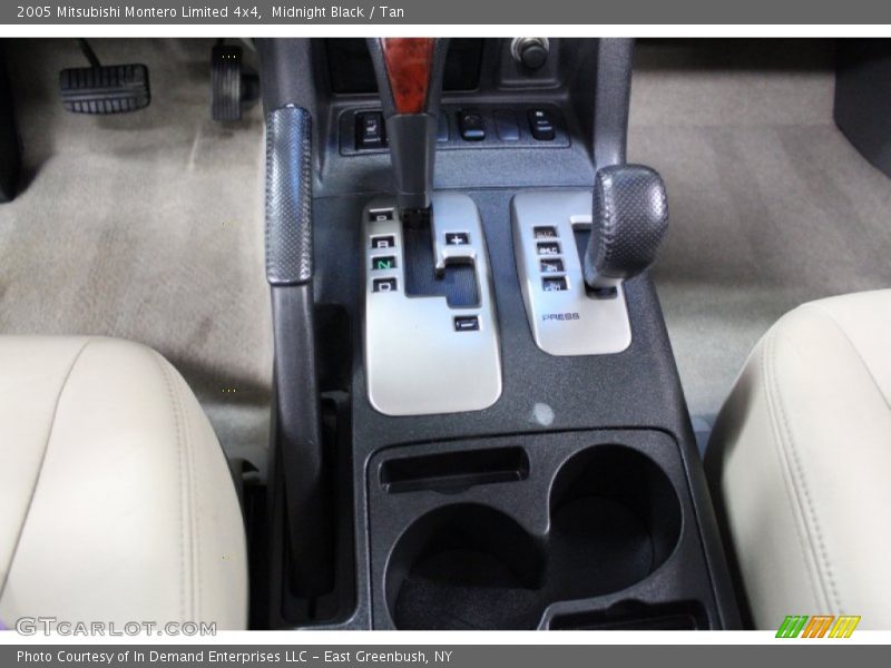  2005 Montero Limited 4x4 5 Speed Automatic Shifter