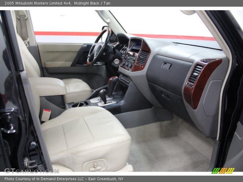  2005 Montero Limited 4x4 Tan Interior