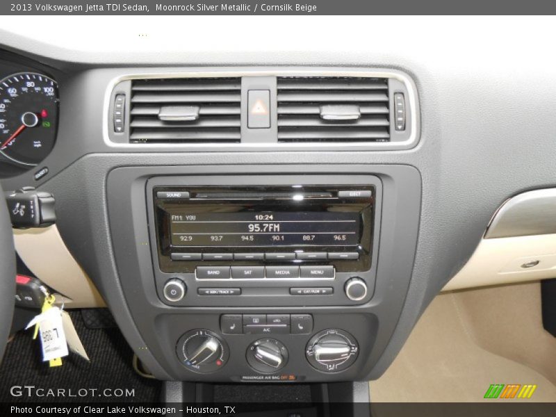 Moonrock Silver Metallic / Cornsilk Beige 2013 Volkswagen Jetta TDI Sedan