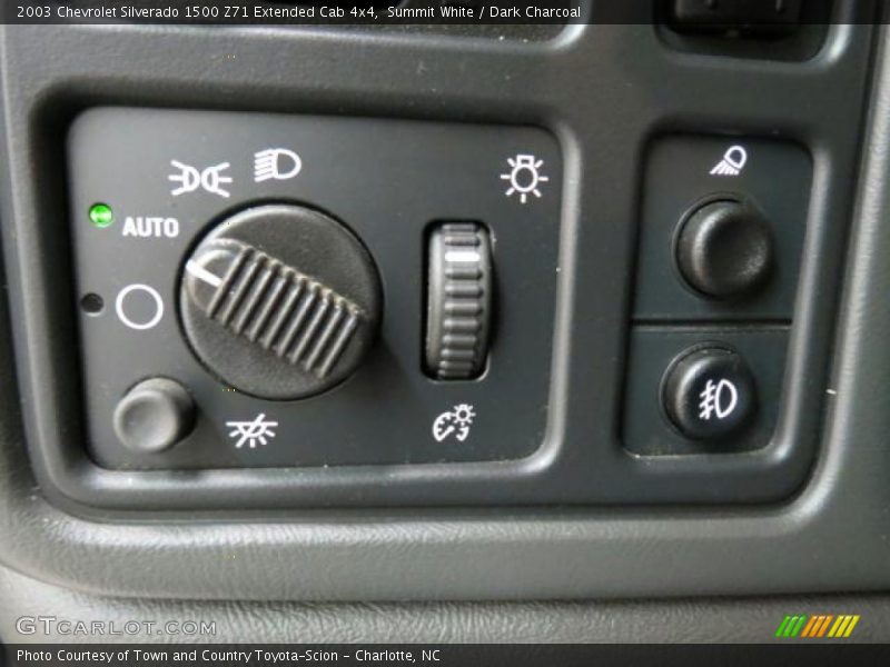 Summit White / Dark Charcoal 2003 Chevrolet Silverado 1500 Z71 Extended Cab 4x4