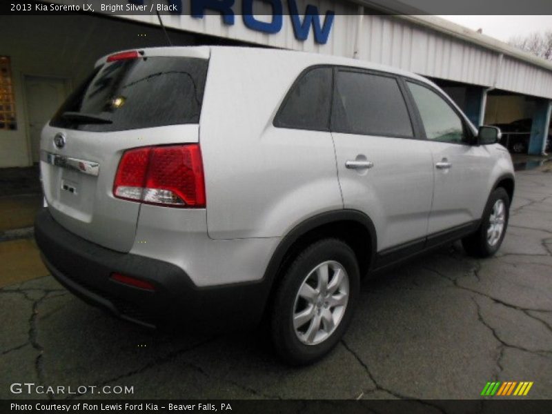 Bright Silver / Black 2013 Kia Sorento LX