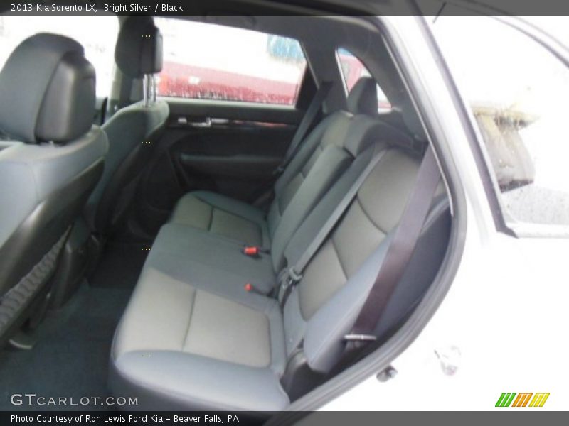 Bright Silver / Black 2013 Kia Sorento LX