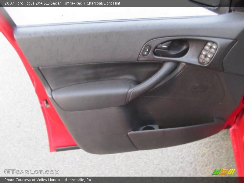 Infra-Red / Charcoal/Light Flint 2007 Ford Focus ZX4 SES Sedan