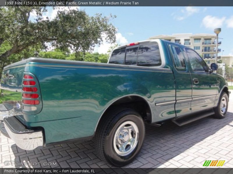 Pacific Green Metallic / Medium Prairie Tan 1997 Ford F150 XL Extended Cab