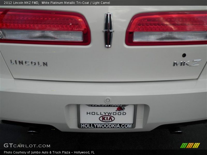 White Platinum Metallic Tri-Coat / Light Camel 2012 Lincoln MKZ FWD
