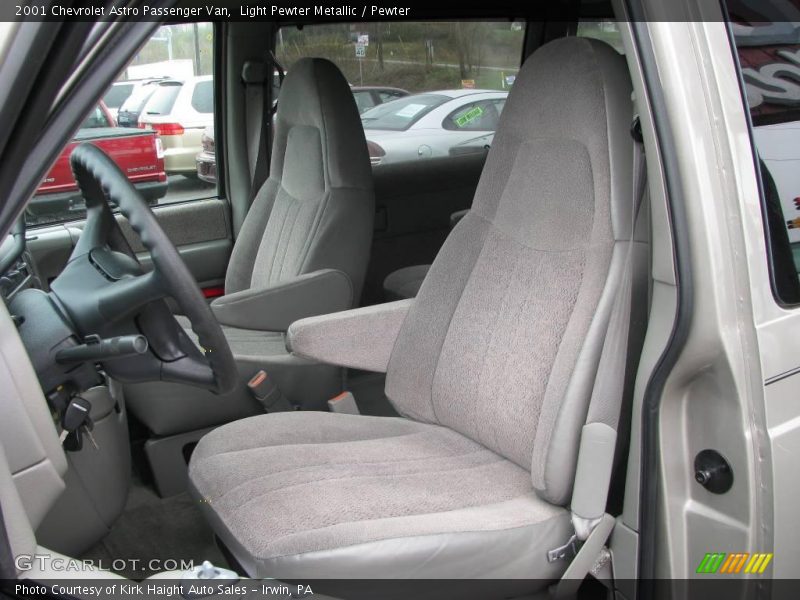 Light Pewter Metallic / Pewter 2001 Chevrolet Astro Passenger Van