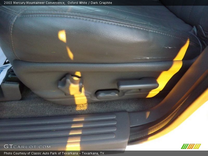 Oxford White / Dark Graphite 2003 Mercury Mountaineer Convenience