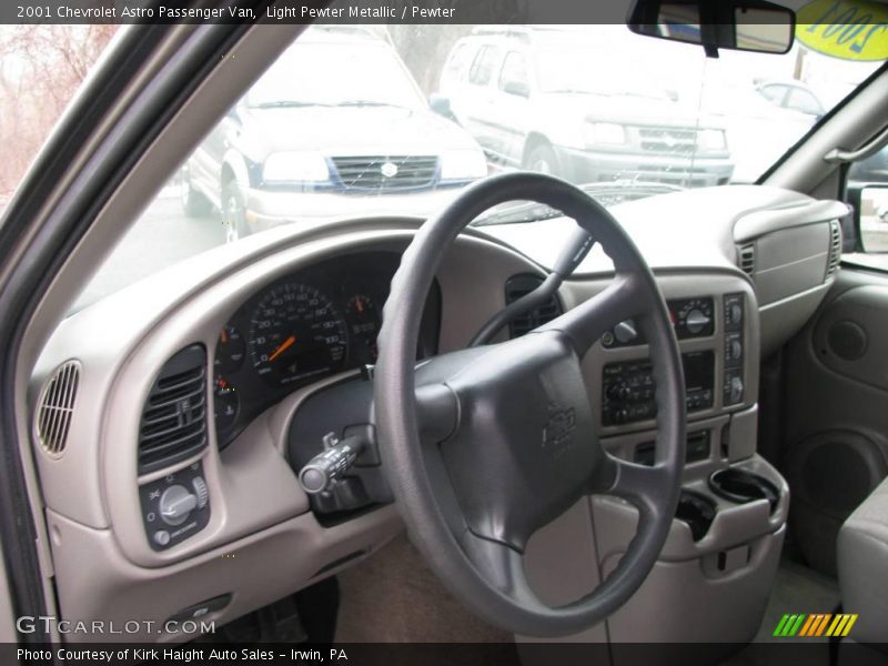 Light Pewter Metallic / Pewter 2001 Chevrolet Astro Passenger Van