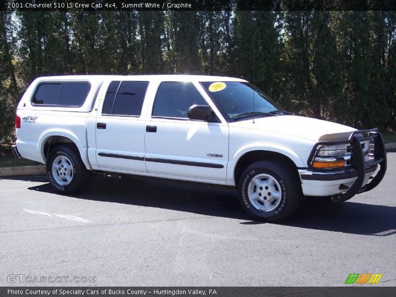Summit White / Graphite 2001 Chevrolet S10 LS Crew Cab 4x4