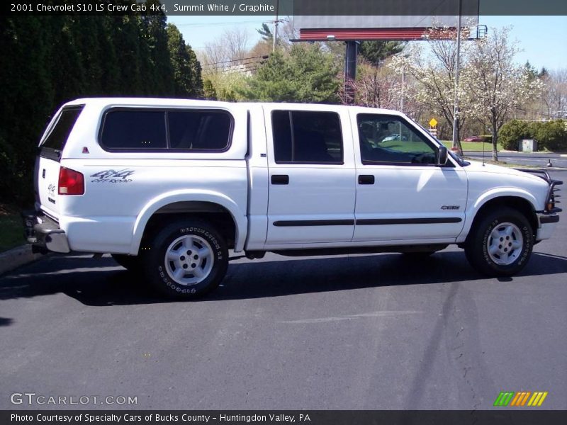 Summit White / Graphite 2001 Chevrolet S10 LS Crew Cab 4x4