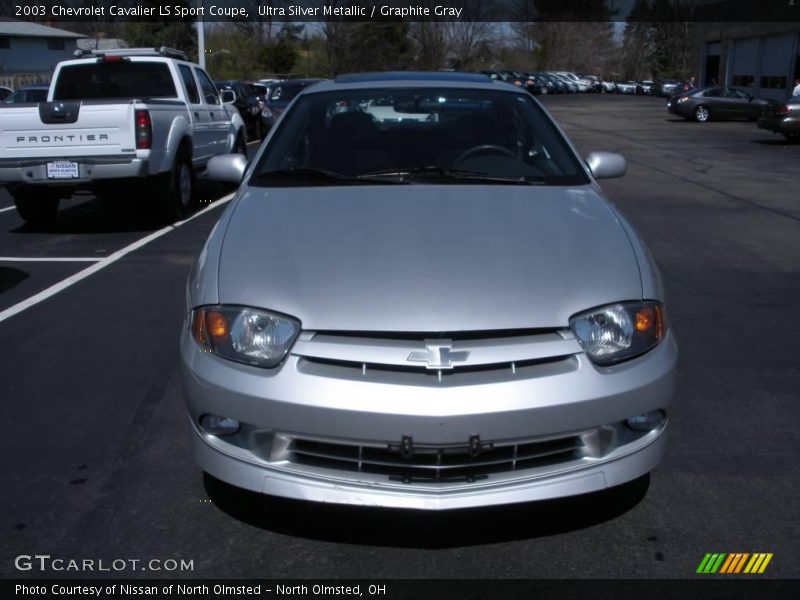 Ultra Silver Metallic / Graphite Gray 2003 Chevrolet Cavalier LS Sport Coupe