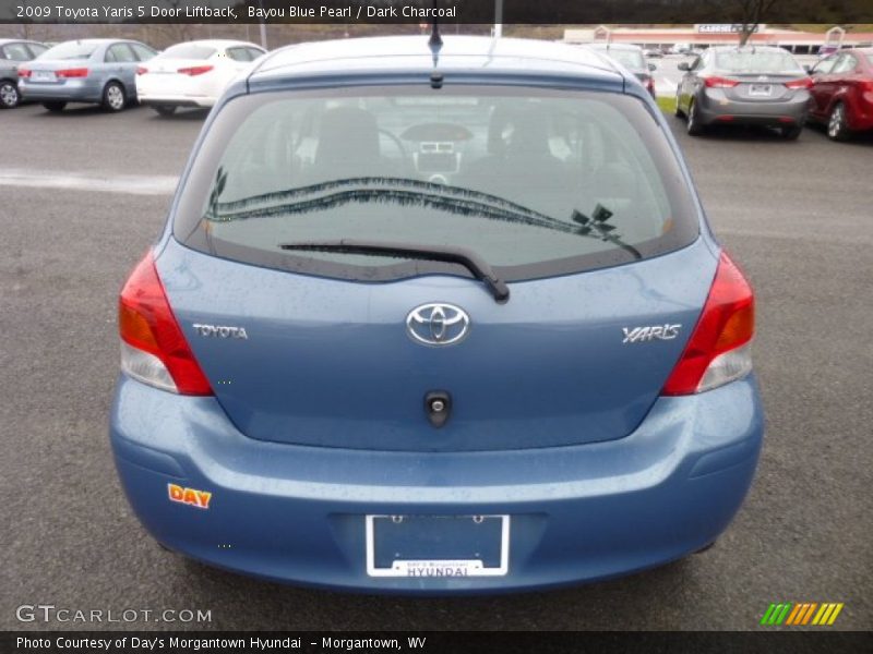 Bayou Blue Pearl / Dark Charcoal 2009 Toyota Yaris 5 Door Liftback