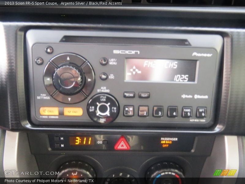 Audio System of 2013 FR-S Sport Coupe