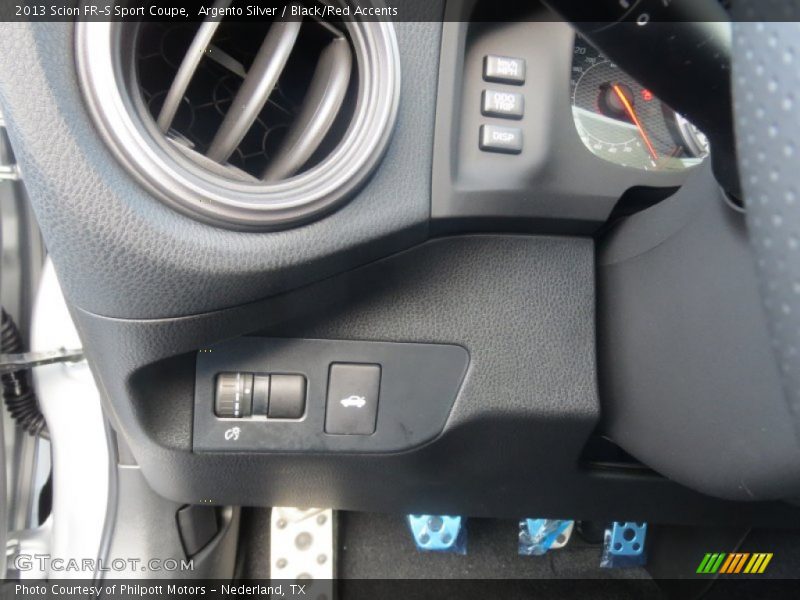 Controls of 2013 FR-S Sport Coupe
