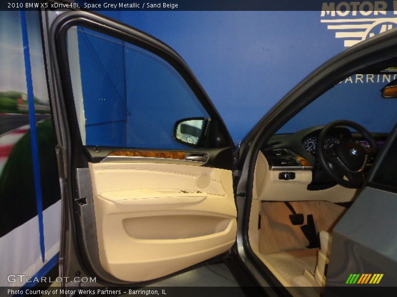 Space Grey Metallic / Sand Beige 2010 BMW X5 xDrive48i