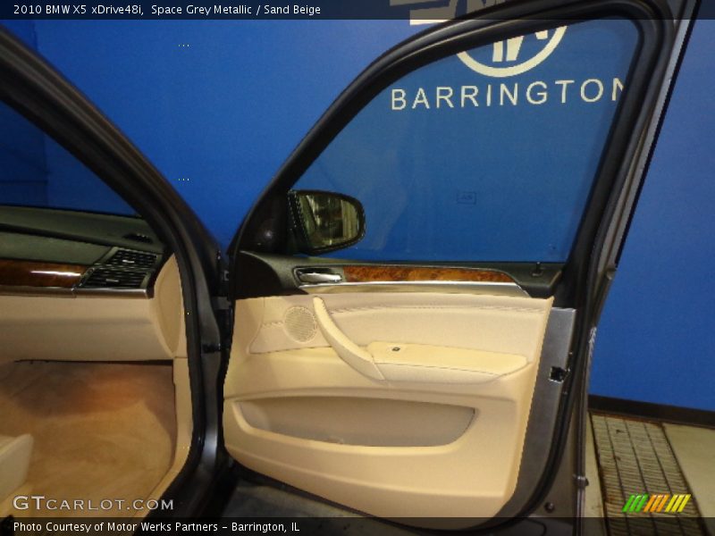 Space Grey Metallic / Sand Beige 2010 BMW X5 xDrive48i