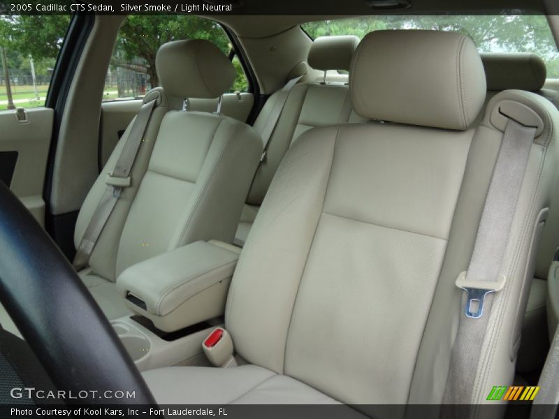 Silver Smoke / Light Neutral 2005 Cadillac CTS Sedan