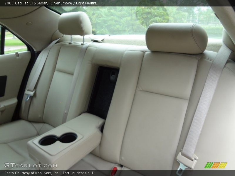 Silver Smoke / Light Neutral 2005 Cadillac CTS Sedan