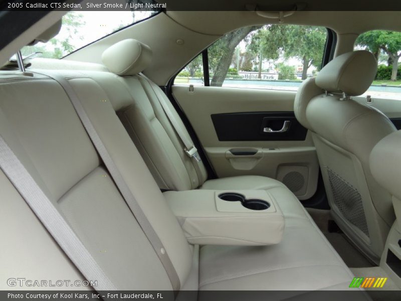 Silver Smoke / Light Neutral 2005 Cadillac CTS Sedan
