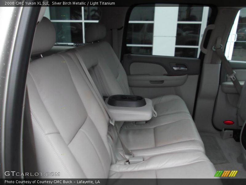 Silver Birch Metallic / Light Titanium 2008 GMC Yukon XL SLE